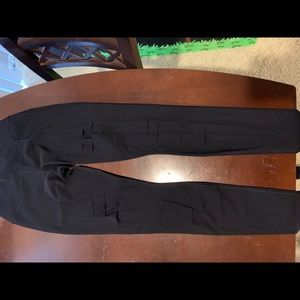 Alo Yoga ripped warrior 7/8 leggings.